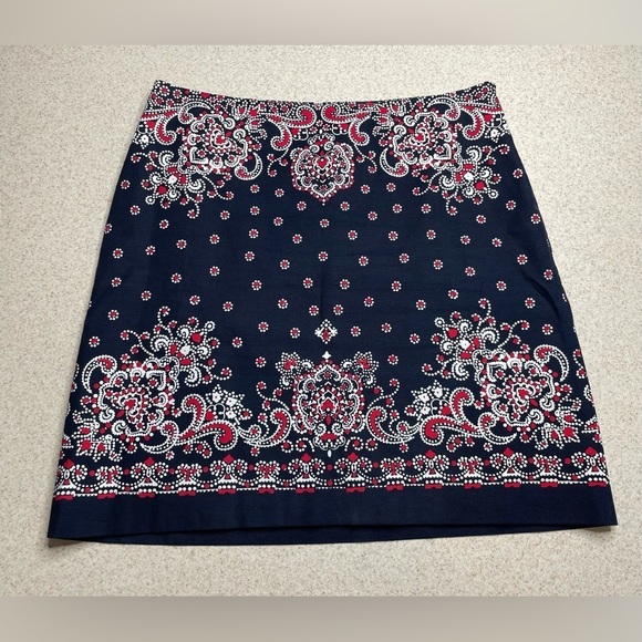 Talbots Bandana Paisley Print Navy, Red & White Stretch Skirt Size 10P - Picture 3 of 8